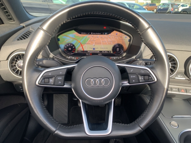 TT Roadster 1.8 TFSI S-line Navi LED Klimaautom.