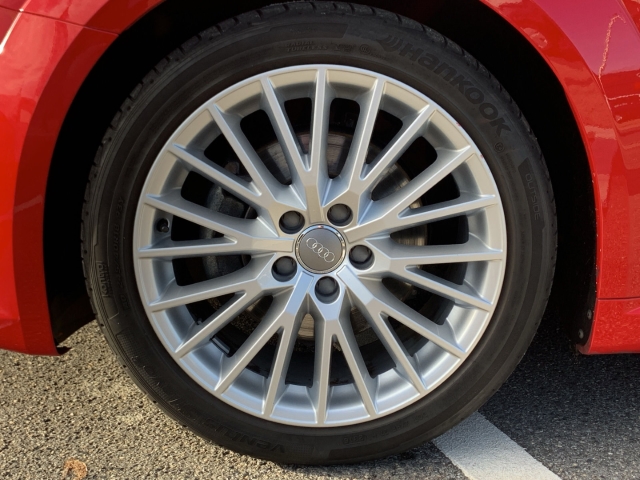 TT Roadster 1.8 TFSI S-line Navi LED Klimaautom.