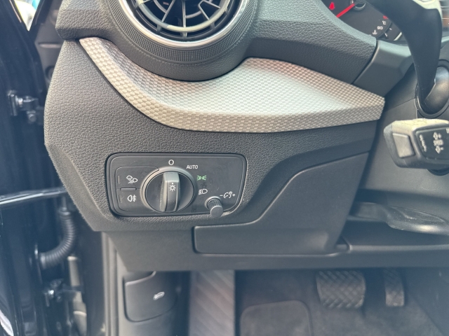 Q2 1.5 TFSI advanced LED El. Heckklappe SHZ APP