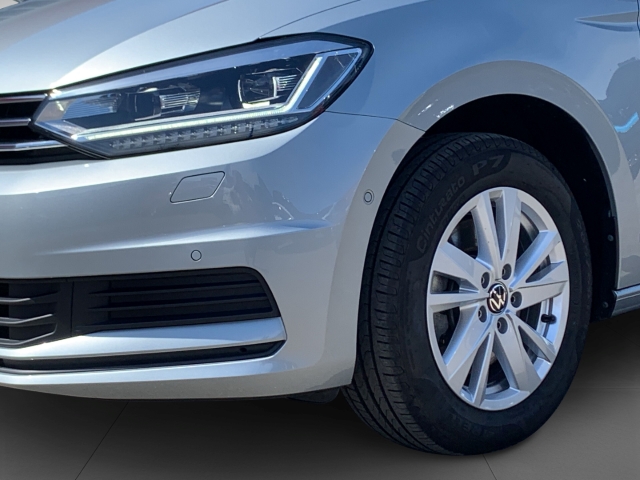 Touran 2.0 TDI Comfortline 7-Sitze AHK Navi ACC