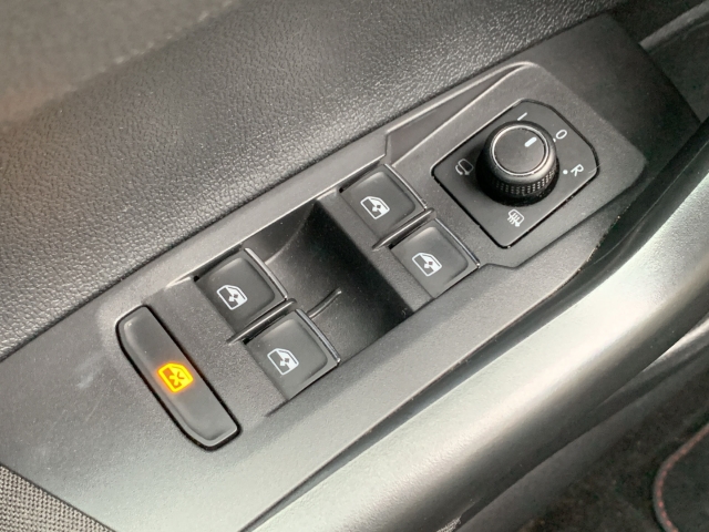 Polo GTI 2.0 TSI SHZ App-Connect DAB Keyless