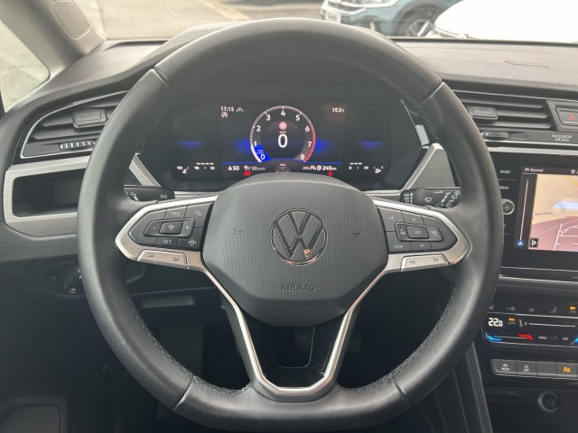 Touran 1.5 TSI Comfortline 7-Sitze SHZ ACC Kam.