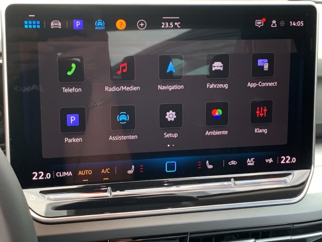 Golf 1.5 eTSI DSG AHK Navi H&K ACC SHZ PDC