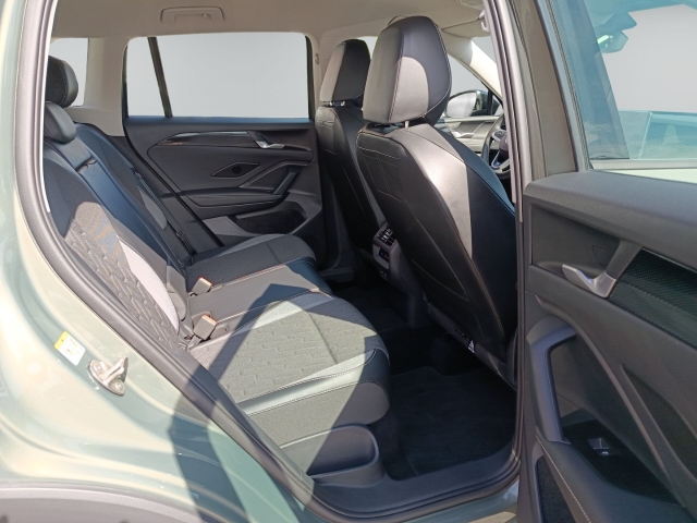 Tiguan 1.5 eTSI Goal AHK Navi Area View ACC SHZ