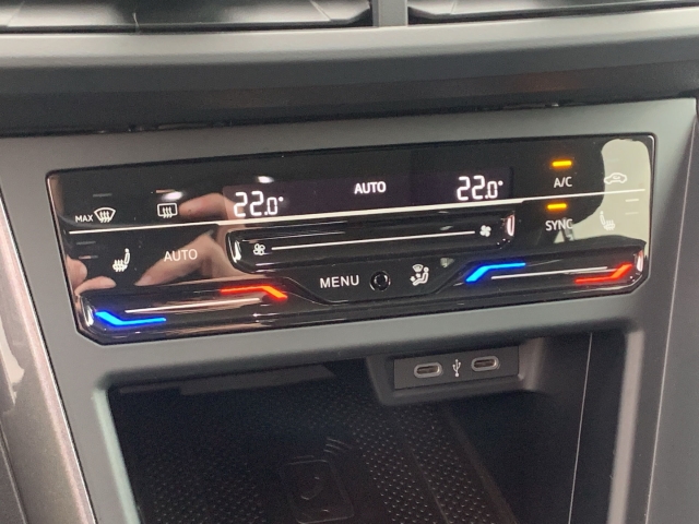 Taigo 1.0 TSI Style Navi LED ACC SHZ Klimaaut.