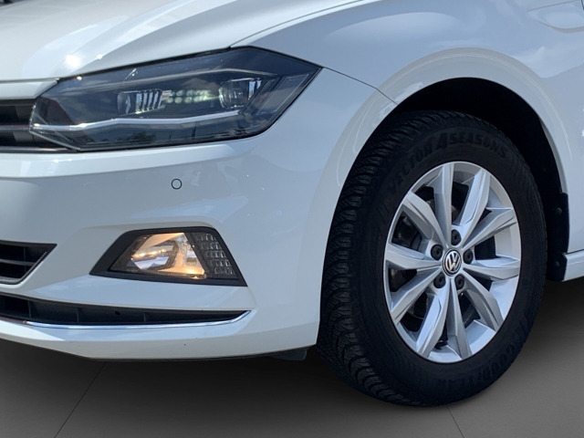 Polo 1.0 TSI Highline Pano Navi LED SHZ APP GJR