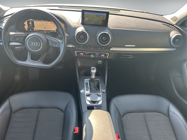 A3 Sportback 40 e-tron Navi ACC Kamera SHZ 18''