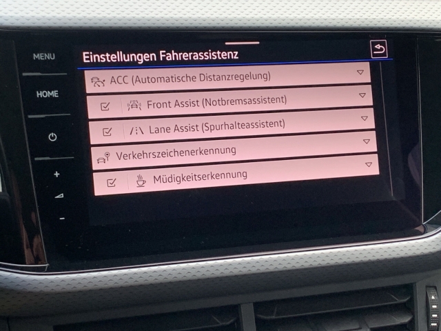 T-Cross 1.0 TSI Active DSG Navi ACC GJR SHZ