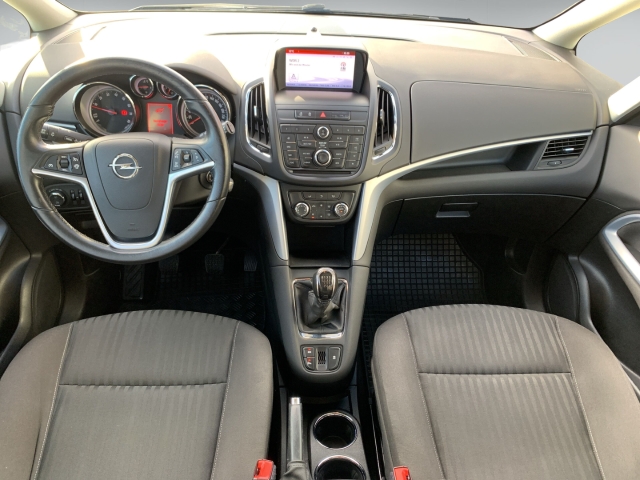 Zafira Tourer 1.4T Edition AHK Navi Klima PDC