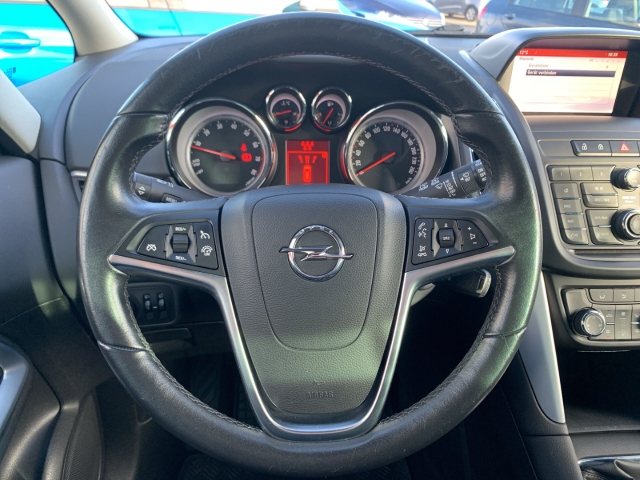 Zafira Tourer 1.4T Edition AHK Navi Klima PDC