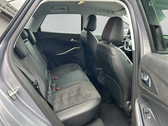 Grandland (X) 1.2 Turbo Elegance AHK Navi 360Kam