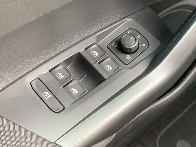 Polo 1.0 Life Klima SHZ GJR 3J Anschlussgarantie