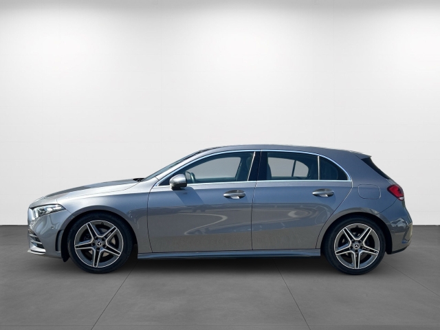 A 180 d AMG Line HUD Pano Navi Memory Sitze LED