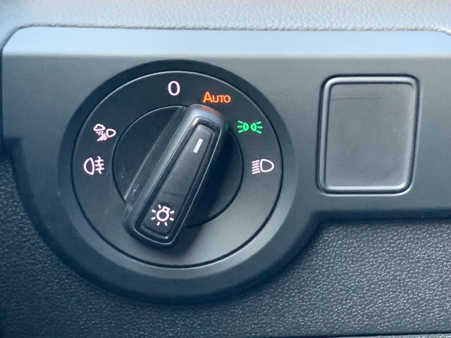 T-Cross 1.0 TSI R-Line Navi LED ACC SHZ GJR