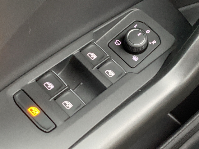 T-Cross 1.0 TSI Goal SHZ LED ACC GJR App-Connect