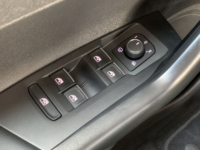 Polo 1.0 TSI Goal Navi SHZ LED ACC App-Connect