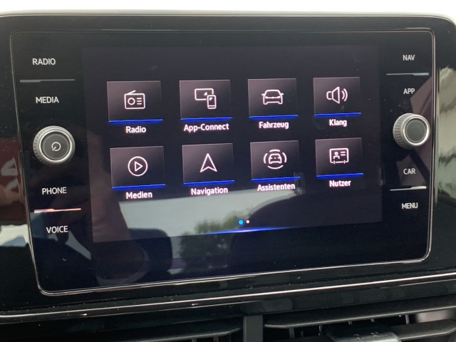 T-Roc 1.0 TSI R-Line AHK ACC SHZ App-Connect