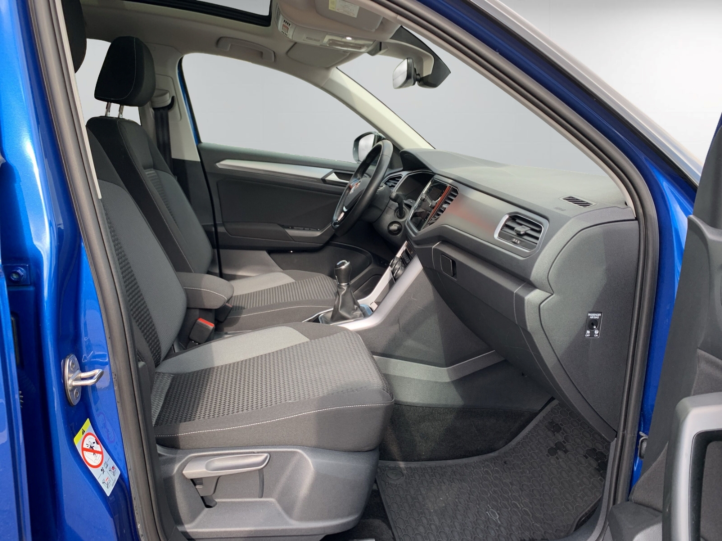 T-Roc 2.0 TDI Style AHK Pano Navi El. Heckklappe
