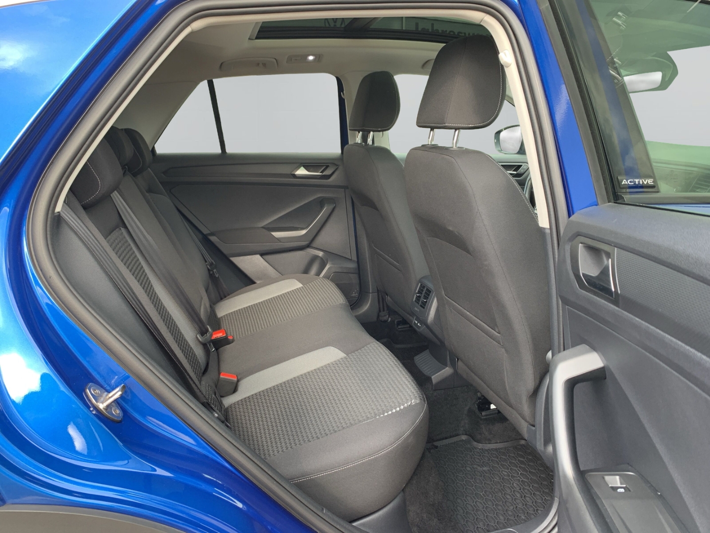 T-Roc 2.0 TDI Style AHK Pano Navi El. Heckklappe