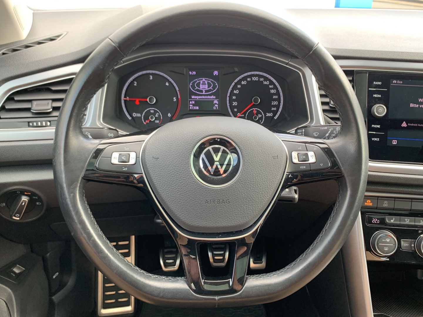 T-Roc 2.0 TDI Style AHK Pano Navi El. Heckklappe