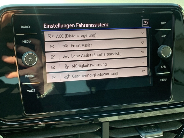 T-Roc 1.0 TSI R-Line Navi Panodach ACC App-Conn.