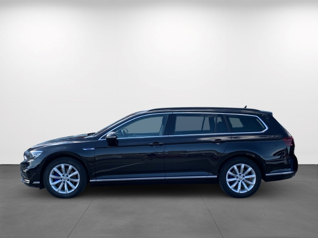 Passat Variant GTE 1.4 Hybrid AHK Pano Navi ACC