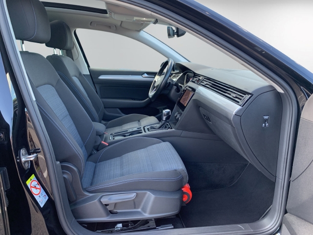 Passat Variant GTE 1.4 Hybrid AHK Pano Navi ACC