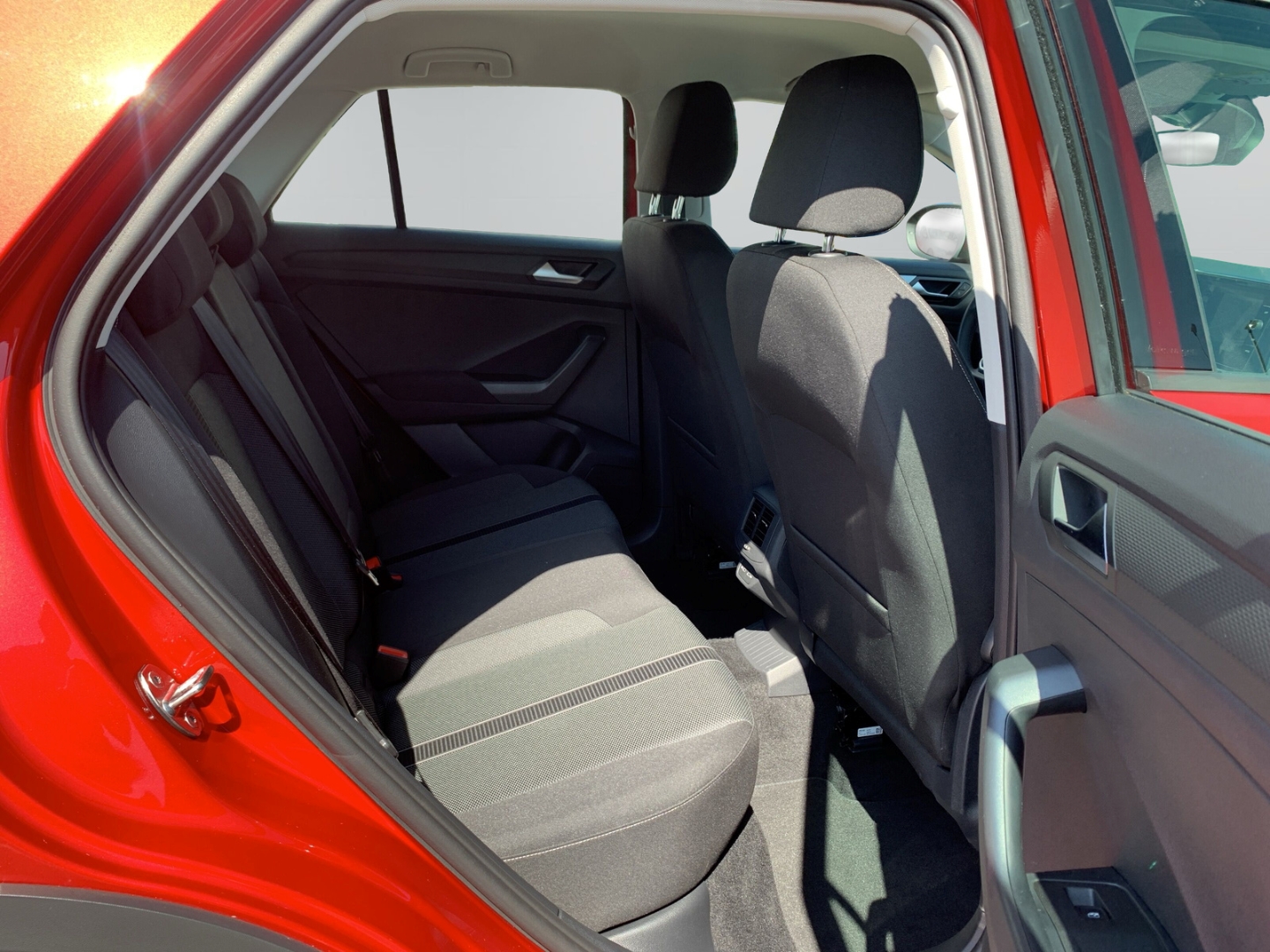 T-Roc 1.0 TSI Life AHK Standhzg Rückfahrkam. Navi