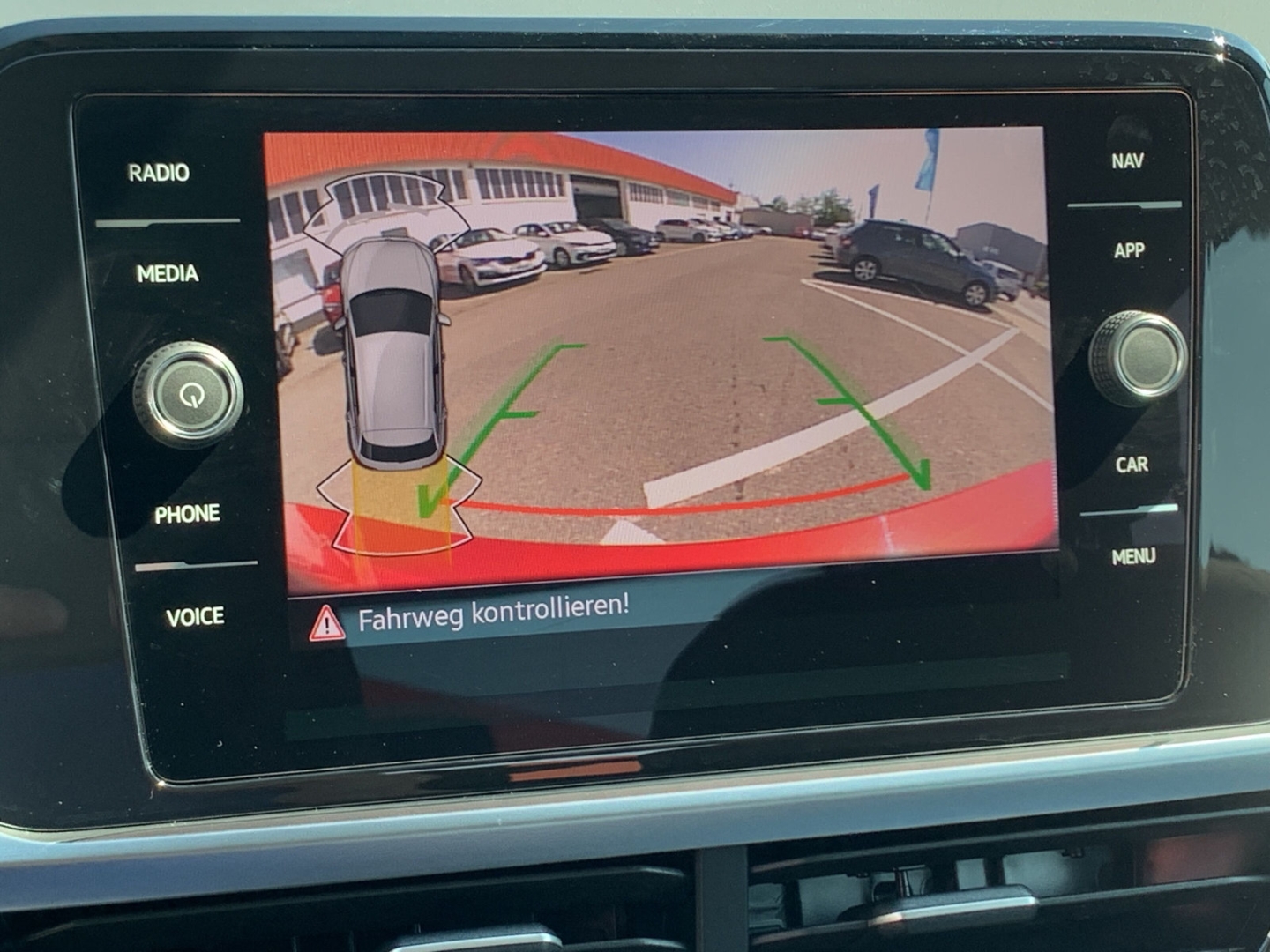 T-Roc 1.0 TSI Life AHK Standhzg Rückfahrkam. Navi