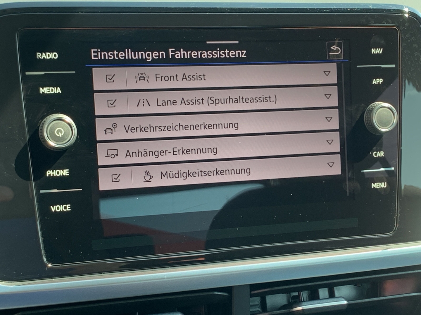 T-Roc 1.0 TSI Life AHK Standhzg Rückfahrkam. Navi