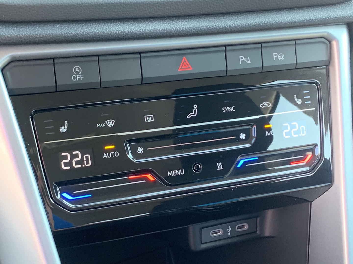 T-Roc 1.0 TSI Life AHK Standhzg Rückfahrkam. Navi