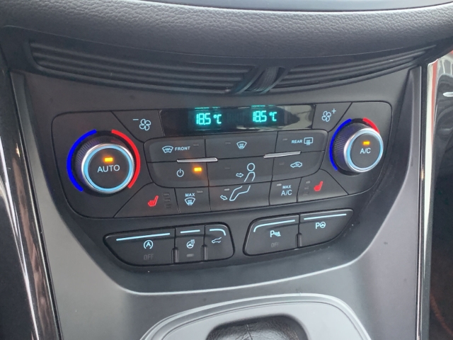 Kuga 1.5 EcoBoost ST-Line Navi LED SHZ R-Kam.