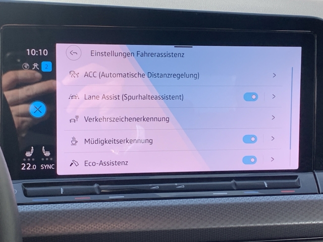 Golf VIII 1.5 TSI Active HUD StandHZG Navi ACC