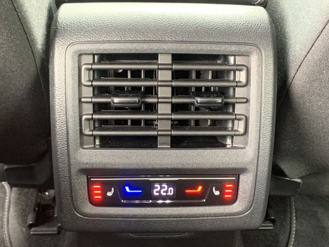 Golf VIII 1.5 TSI Life StandHZG AHK Kamera SHZ