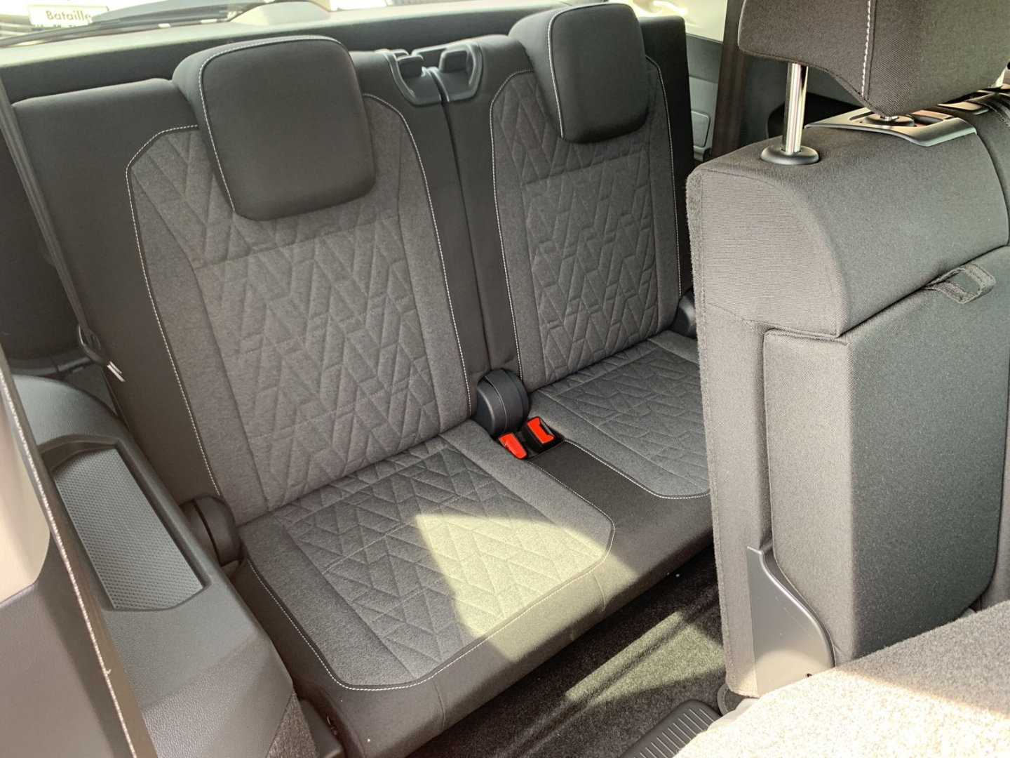 Tiguan Allspace 1.5 TSI Move DSG 7-Sitze AHK Navi RFK