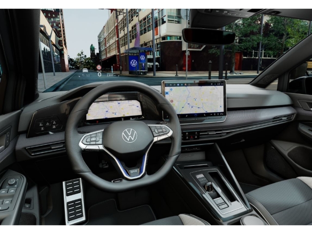 Golf VIII GTE eHybrid DSG Leder Pano AHK Matrix