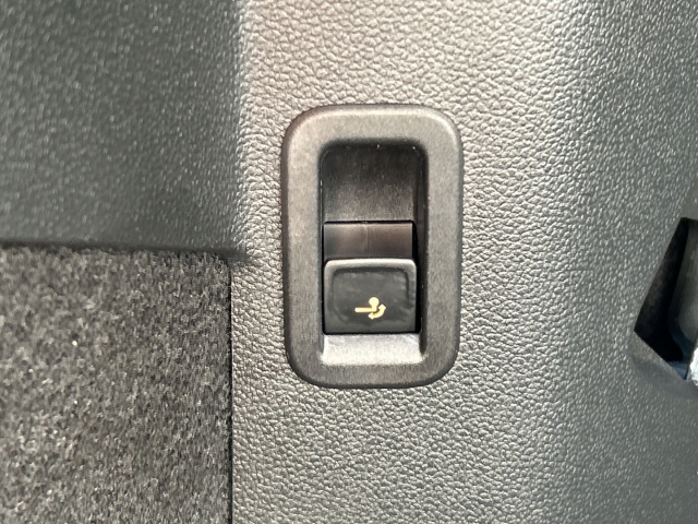 Golf VIII 1.5 TSI Life AHK Navi ACC SHZ GJR