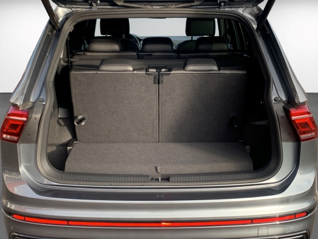 Tiguan Allspace 2.0 TDI 4M R-Line AHK StandHZG
