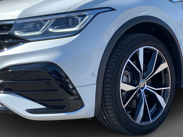 Tiguan Allspace 2.0 TSI 4M R-Line 7-Sitze AHK