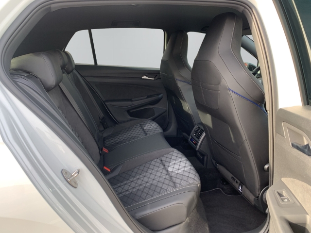 Golf VIII 1.5 TSI R-Line Rückfahrkam ACC SHZ