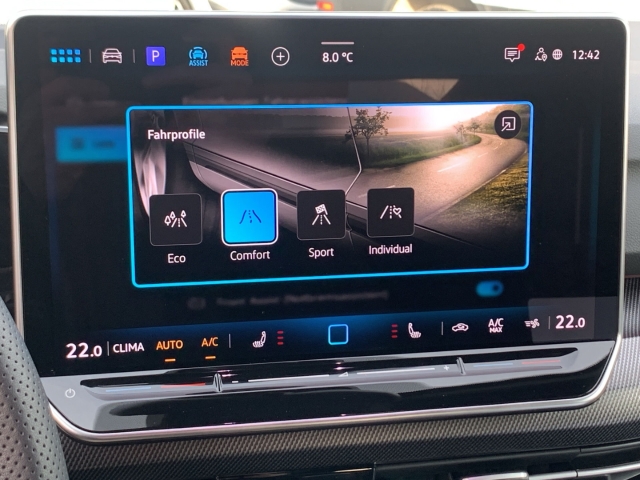 Golf VIII 1.5 TSI R-Line Rückfahrkam ACC SHZ