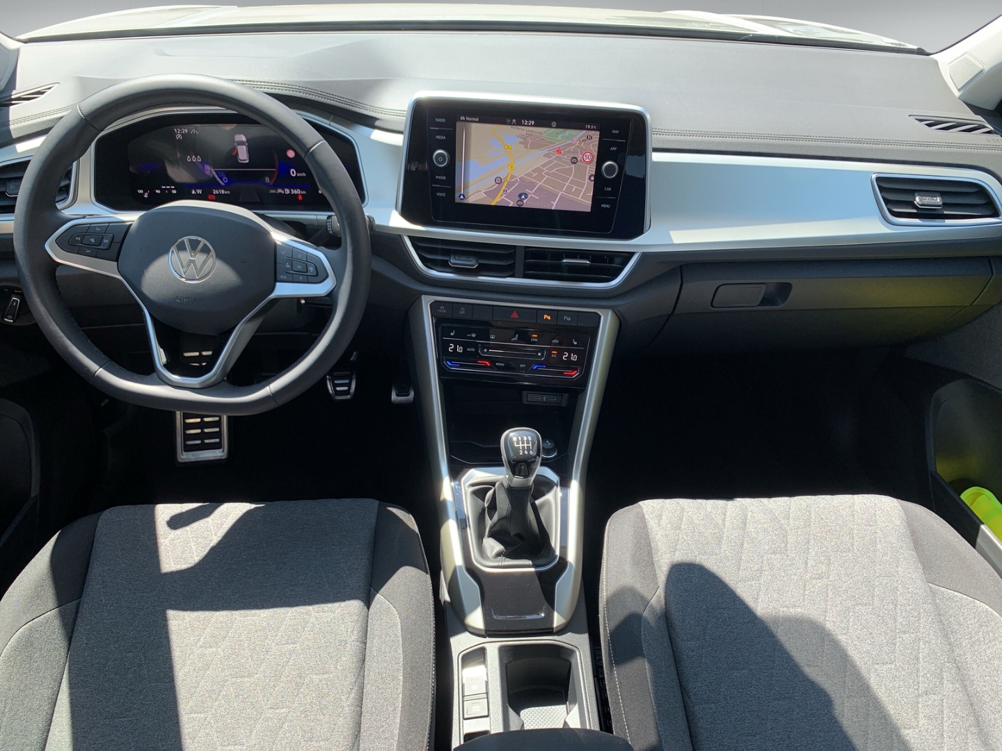 T-Roc 1.5 TSI Move Navi LED App-Connect SHZ PDC