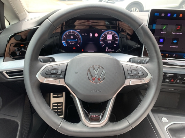 Golf VIII 1.5 TSI Goal Pano Navi 360Kam IQ.Light