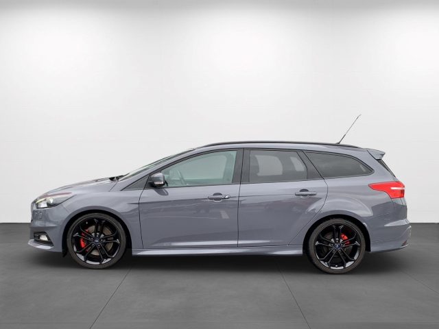 Focus Turnier ST 2.0 TDCi Navi Leder Soundsystem