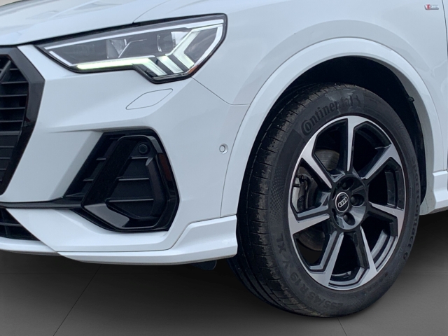 Q3 2.0 TDI S-line AHK Navi SHZ el. Heckklappe
