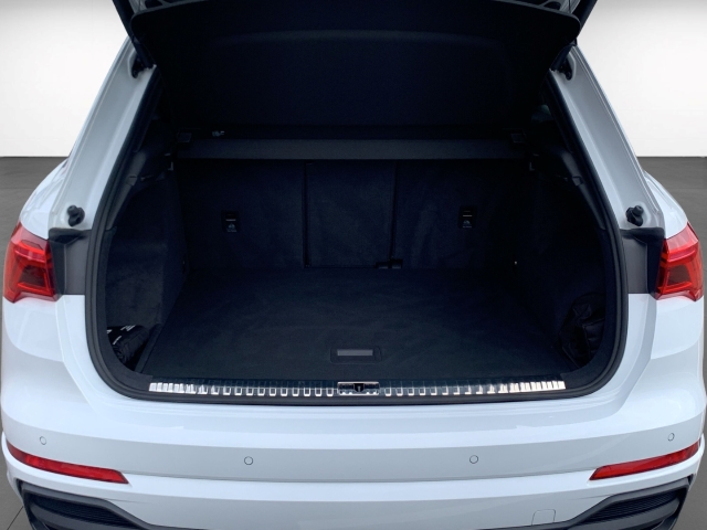 Q3 2.0 TDI S-line AHK Navi SHZ el. Heckklappe