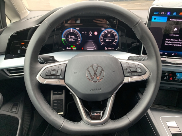 Golf VIII 1.5 TSI eHybrid Goal ACC SHZ Kamera