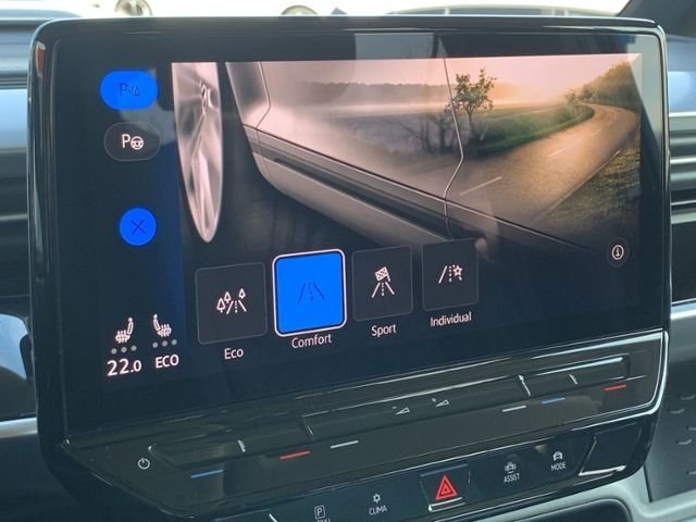 ID. Buzz Pro AHK Navi Rückfahrkam.