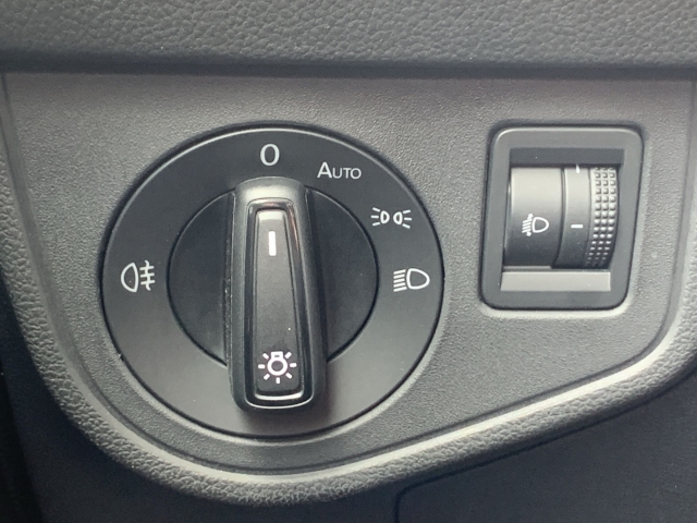 Polo 1.0 TSI Move LED App-Connect Klima PDC DAB