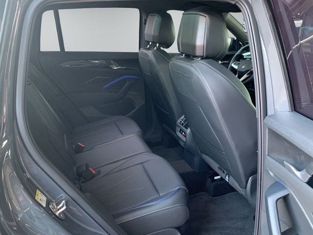 Tiguan 2.0 TDI 4M R-Line AHK Leder Navi